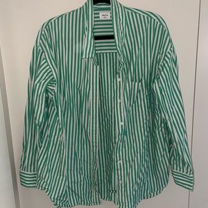 Aritzia Wilfred Free relaxed green and white stripe button up shirt